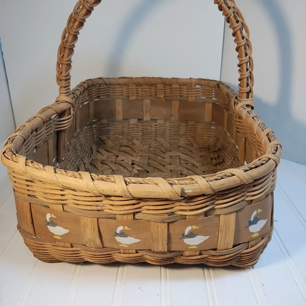 Vintage Woven Basket Goose Geese W/ Handle Large Cottage Core Rustic Farmhouse
